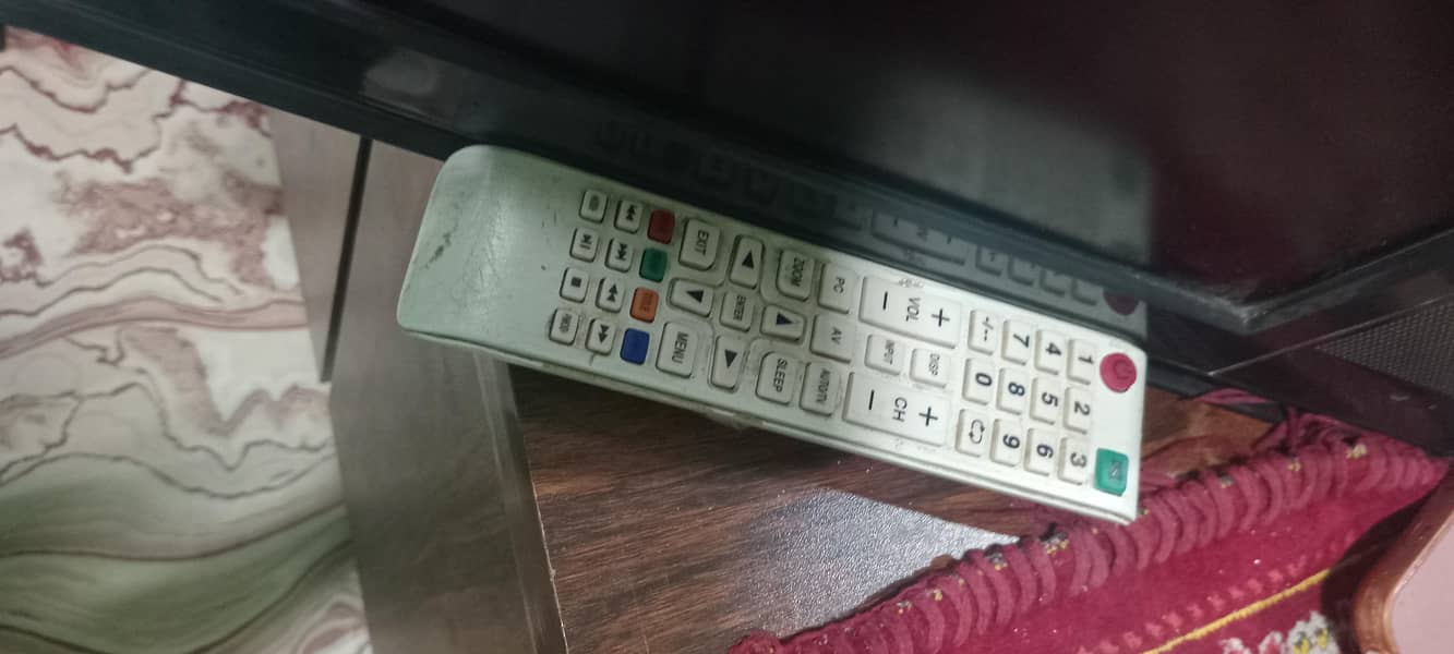 tv lcd 3