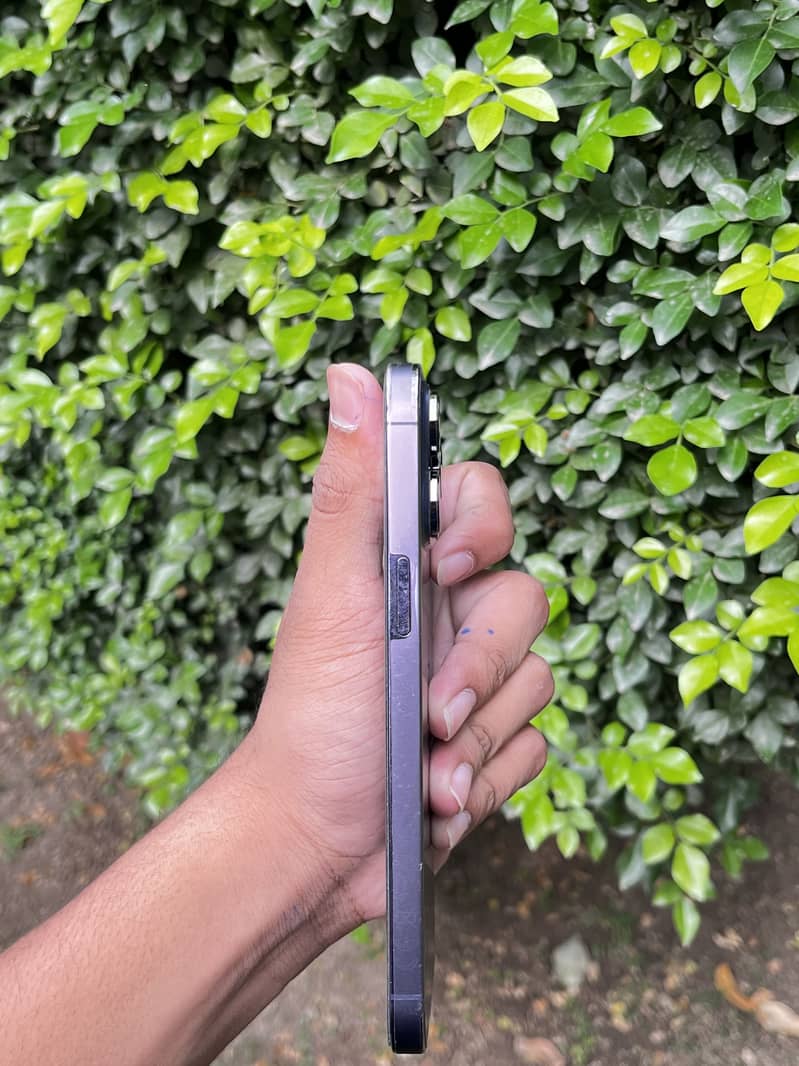 Apple iPhone 14 Pro Max 3