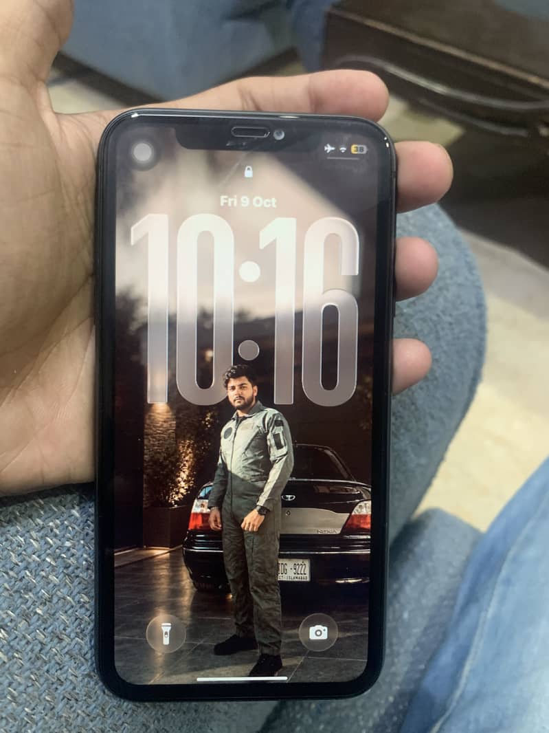 Apple iPhone 11 3