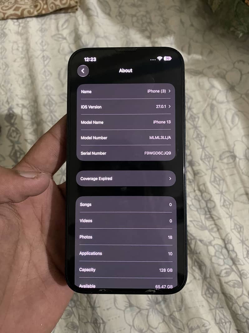 Apple iPhone 13 4