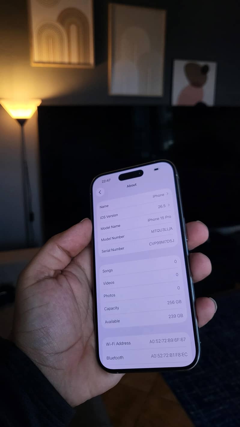 Apple iPhone 15 Pro 6
