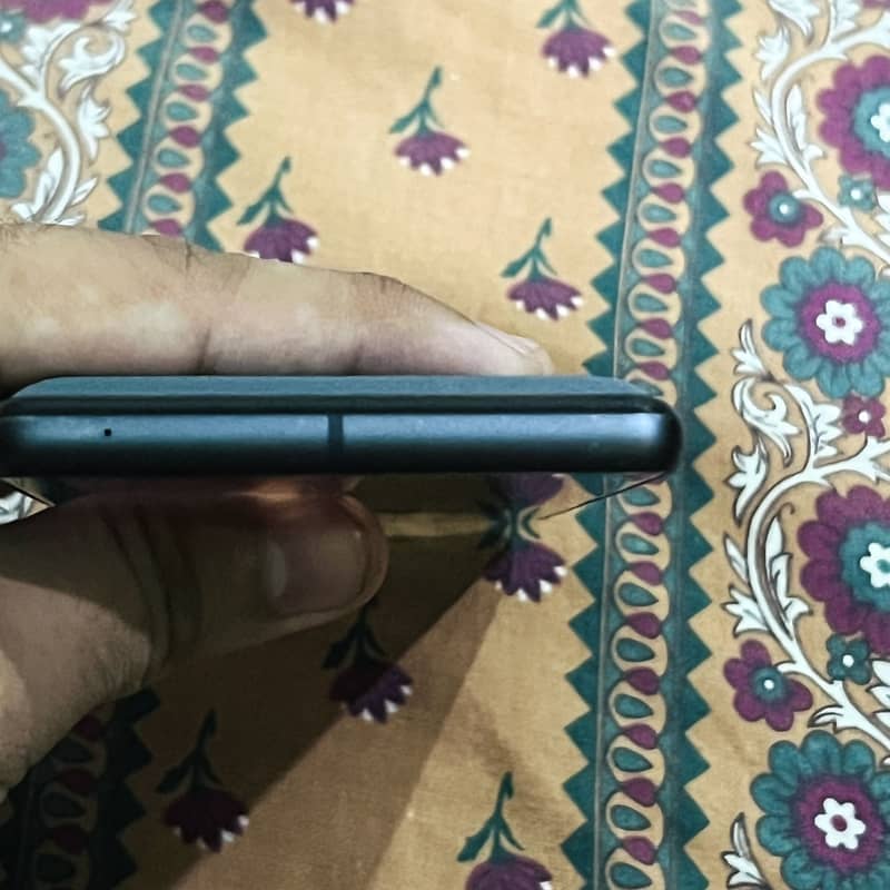 Google Pixel 7 5