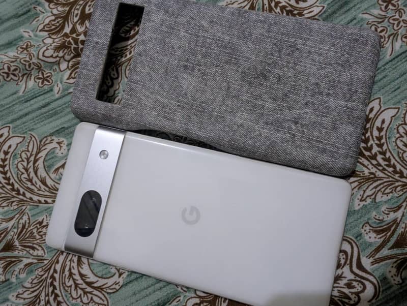 Google Pixel 7a 0