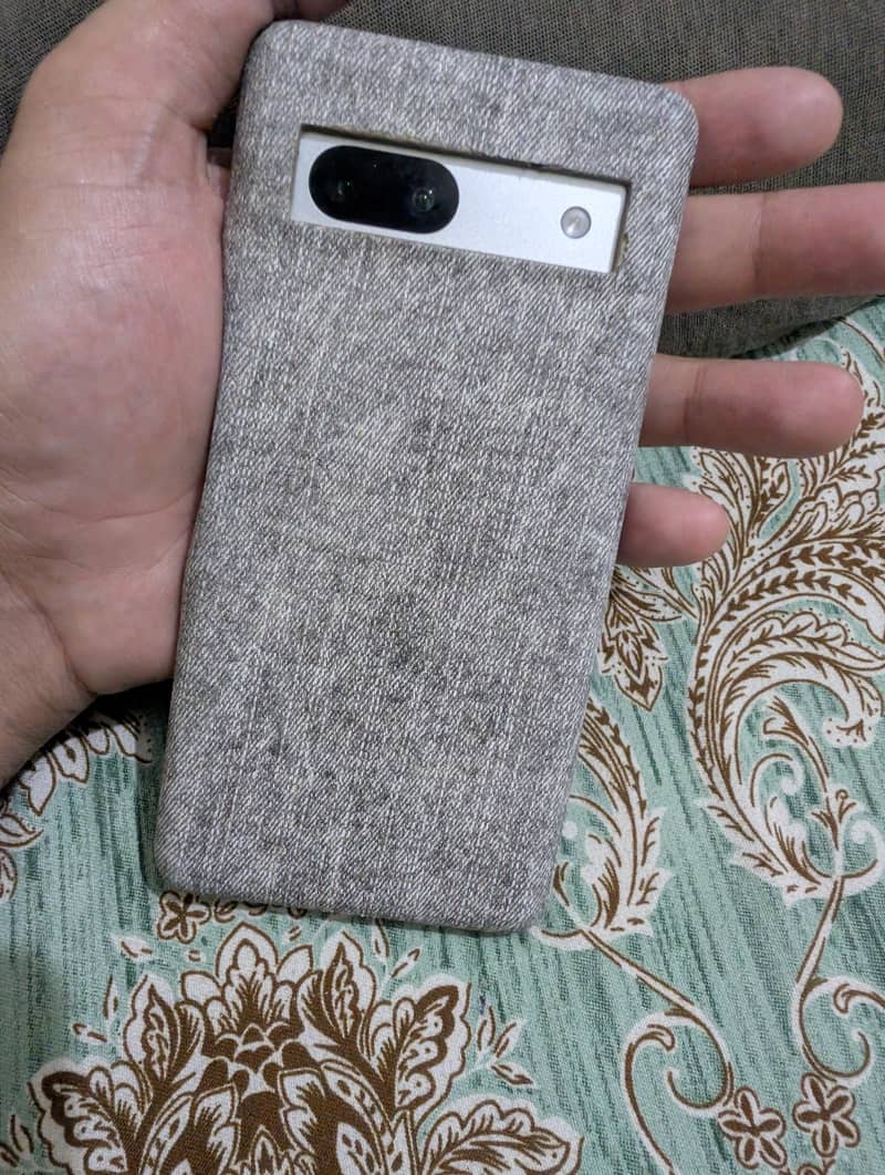 Google Pixel 7a 1
