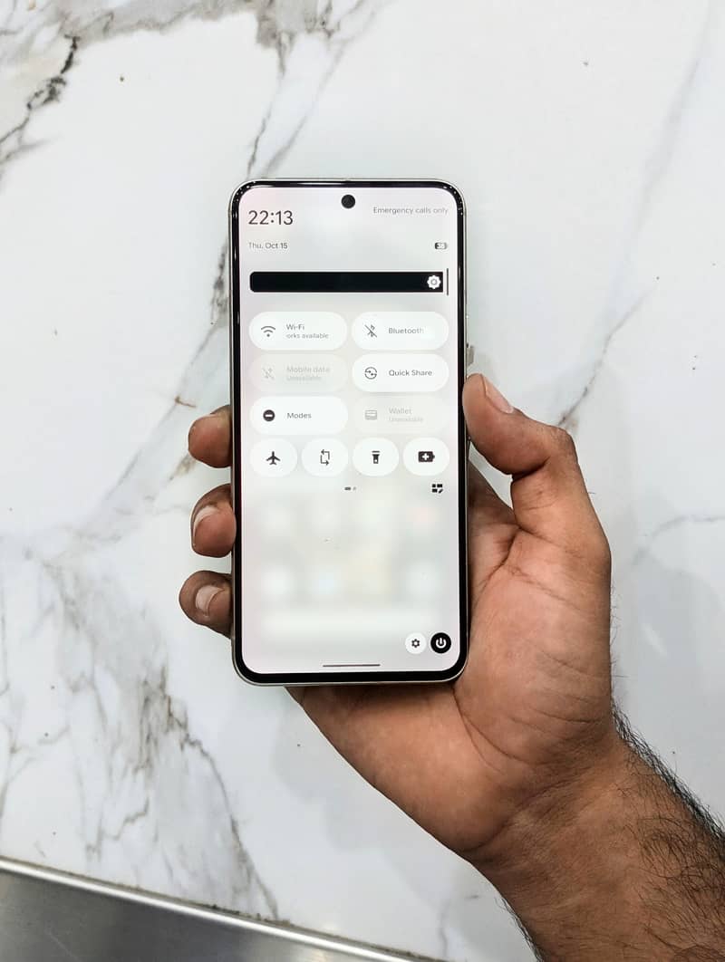 Google Pixel 8 1