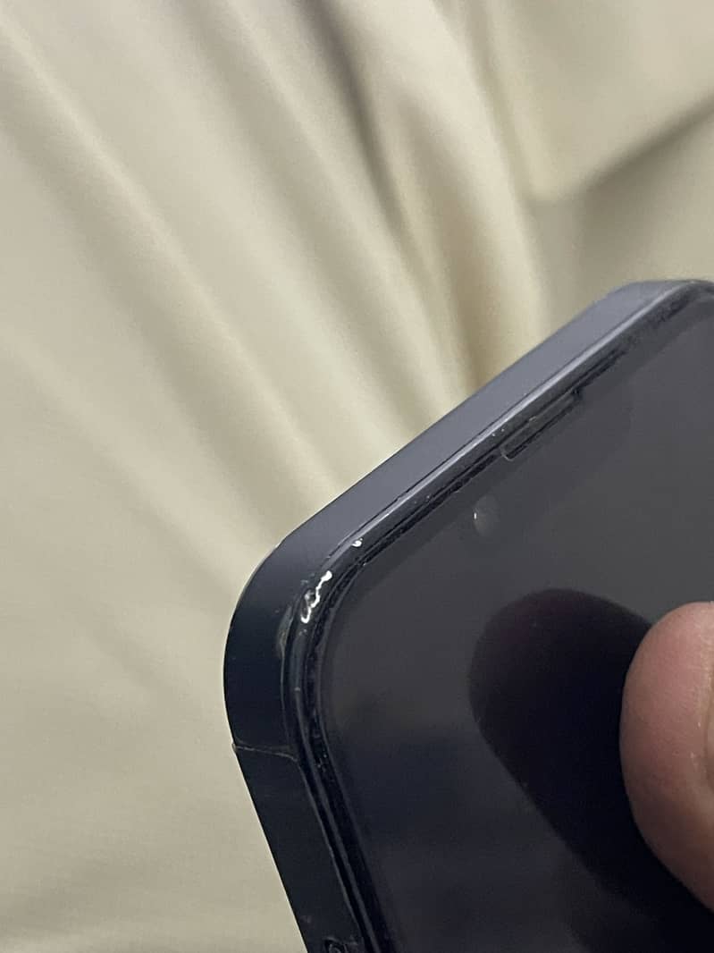 Apple iPhone 14 1