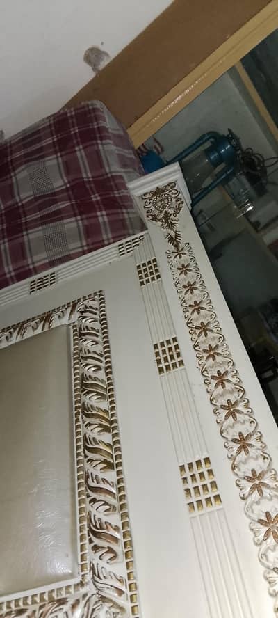 very nice condition and design
