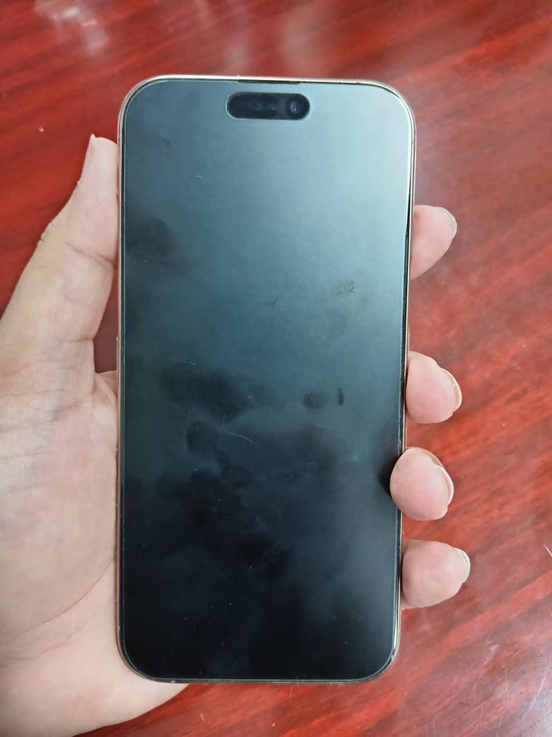 Apple iPhone 16 Pro Max 0