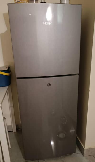 Haier Refigerator 8 cu ft For Sale (Used)