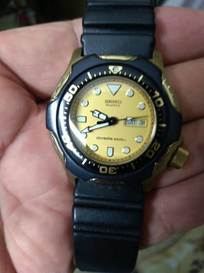 Seiko Sports Squba Divers 200 MTR Belt Fibre.