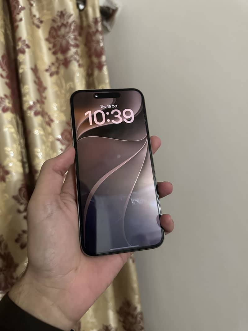 Apple iPhone 15 Pro Max (Sim working) 3