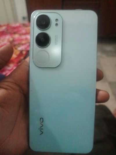 Vivo V19
