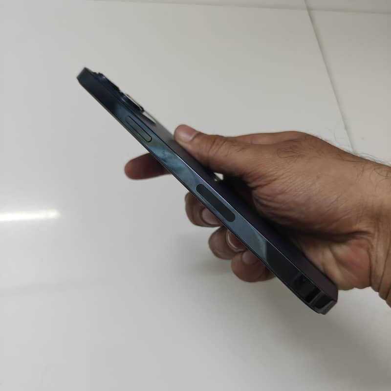 Apple iPhone 12 Pro Max 8