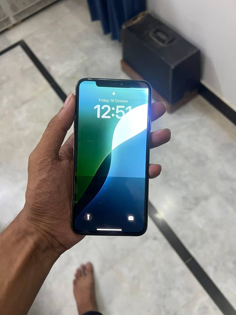 iPhone XS Max 3