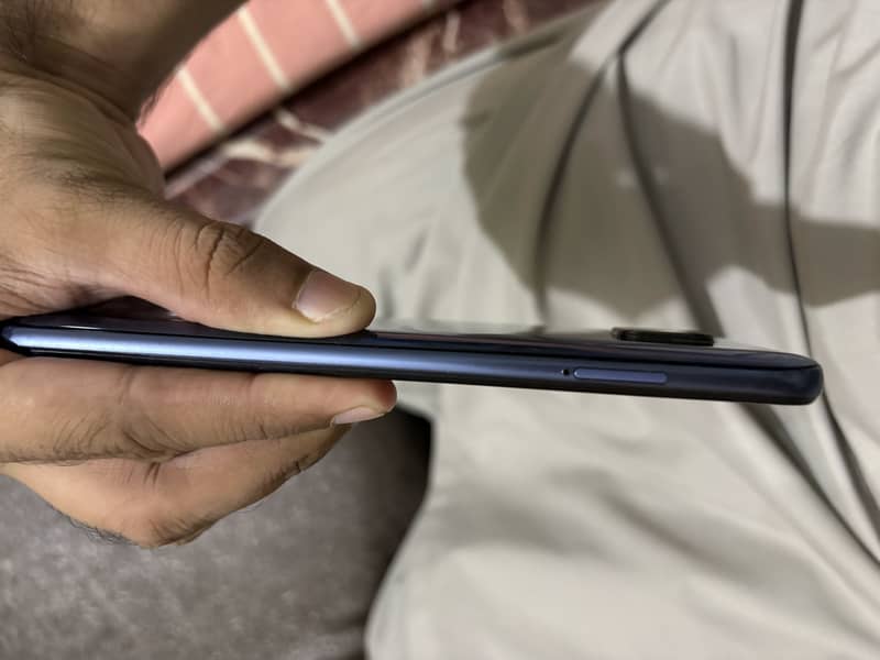 Xiaomi Redmi Note 9 Pro 3
