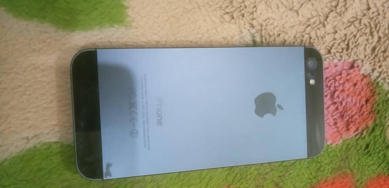 Apple iPhone 5 3