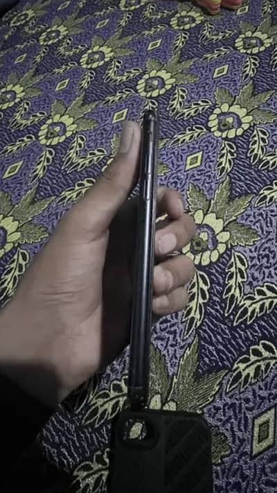 Apple iPhone SE
