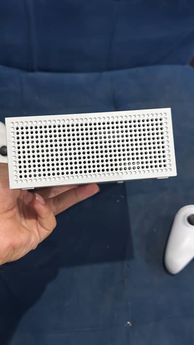 Xbox series S with 1Tb SSD