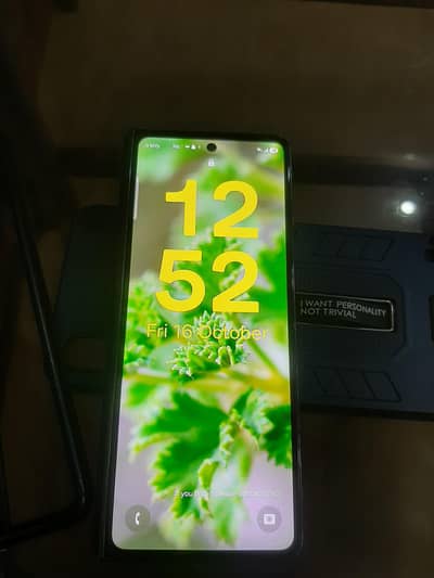 Samsung Mobile Z Fold 5 inside off