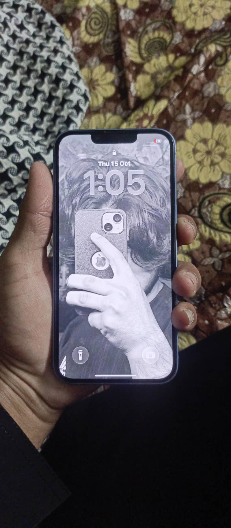 Apple iPhone 14 3