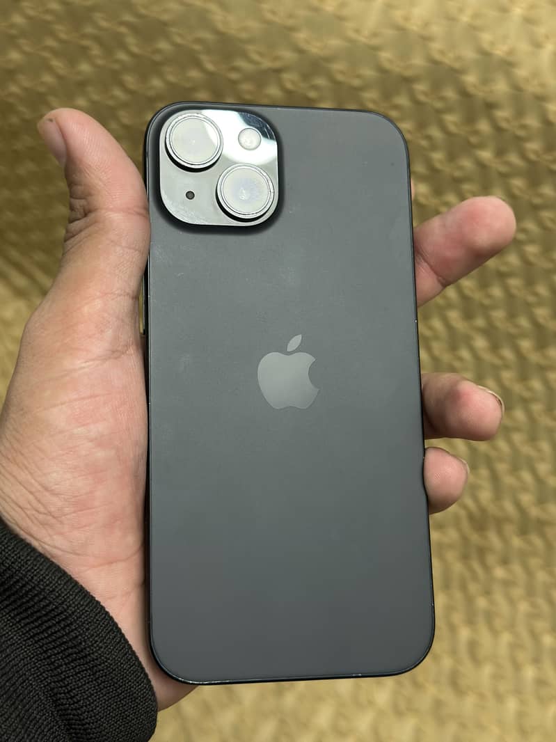Apple iPhone 15 5