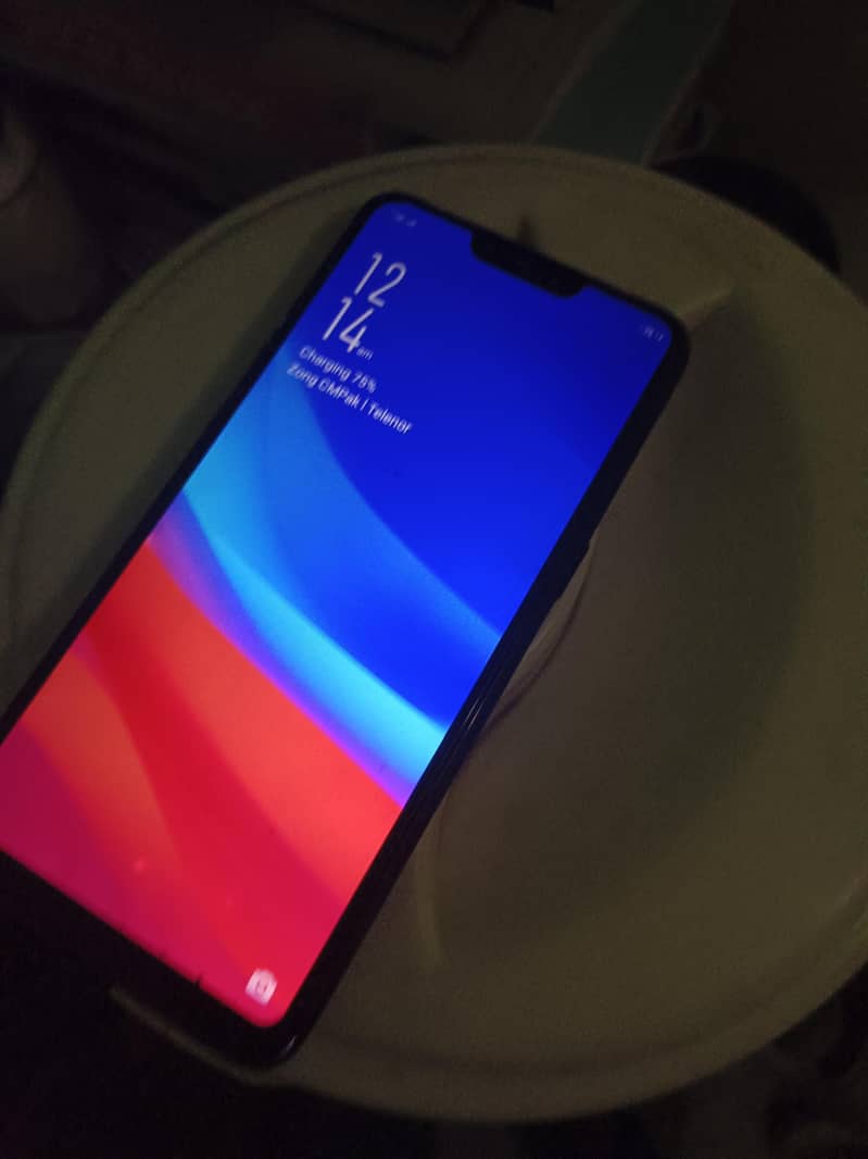 OPPO A3s 1