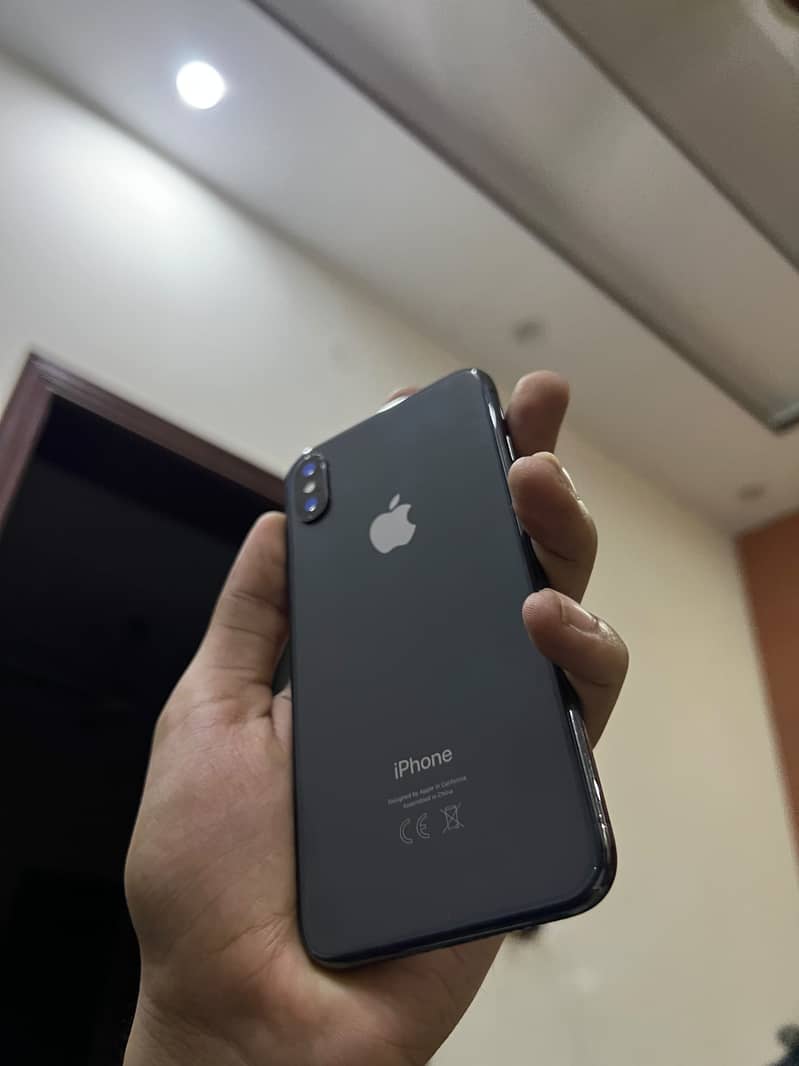 Apple iPhone X 1
