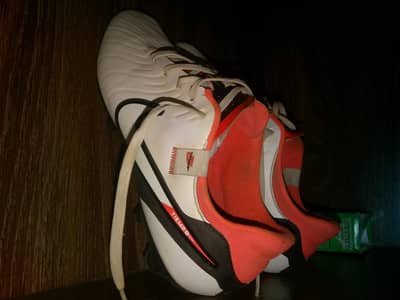 Nike TIEMPO Football Shoes UK 7.5