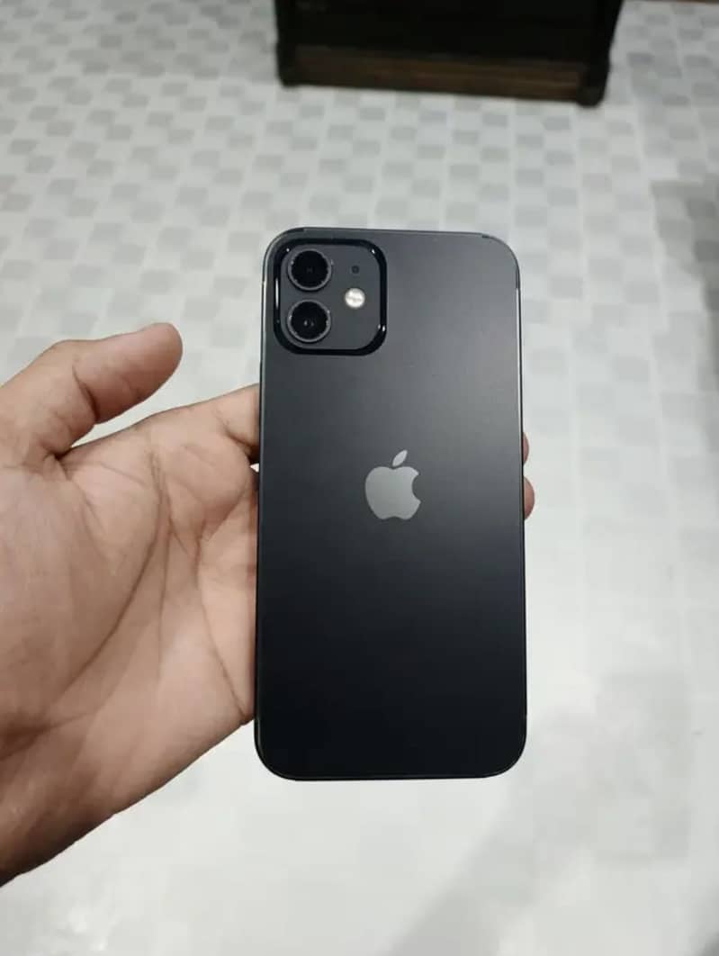 iPhone 12 0
