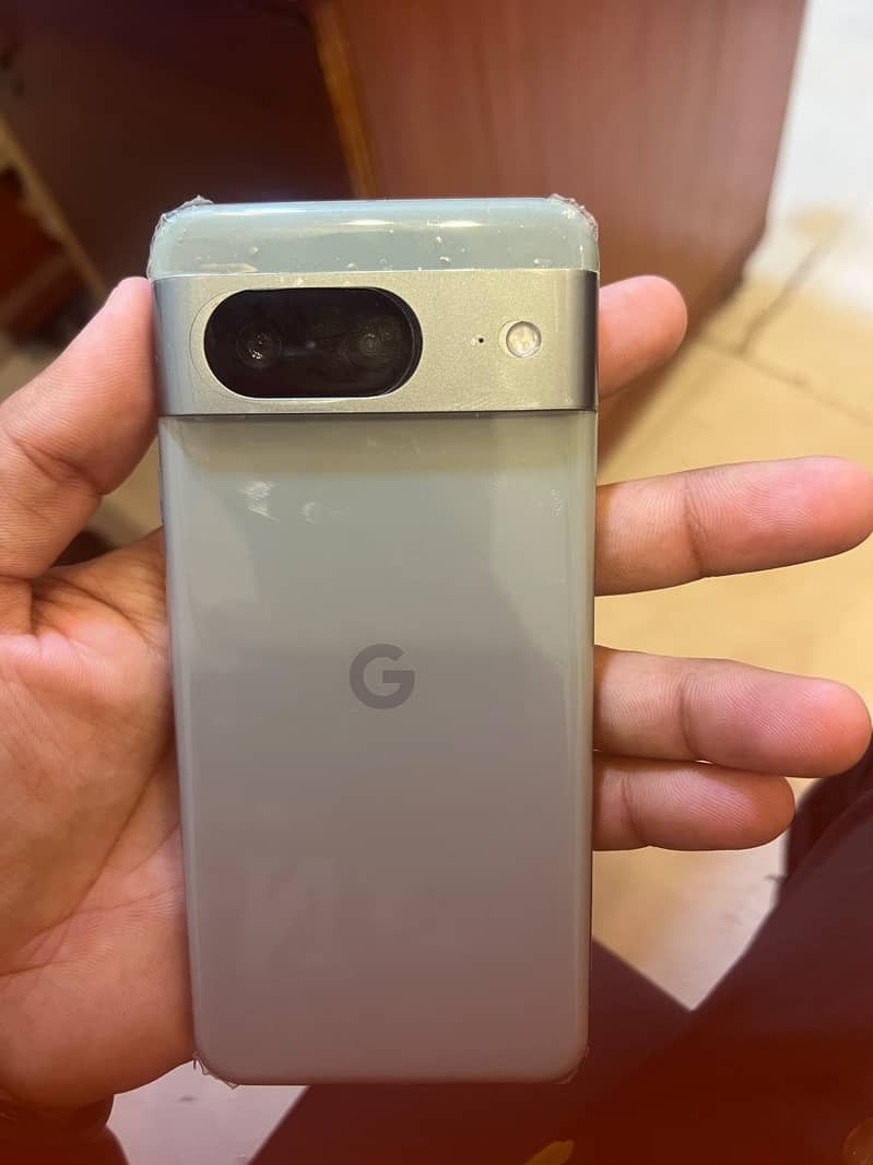 Google Pixel 8 1