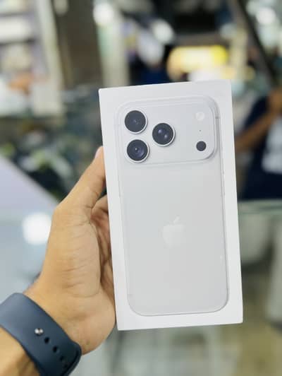 Apple iPhone 18 Pro JV NONACTIVE SILVER