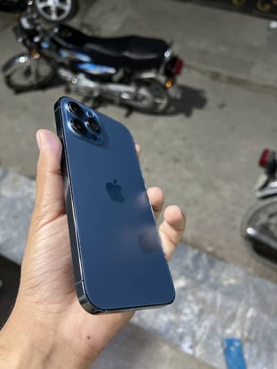 Apple iPhone 12 Pro Max