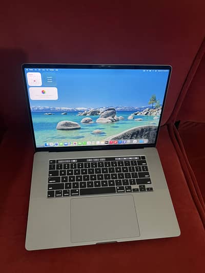 Apple macbook pro 2019 core i7 16 inch