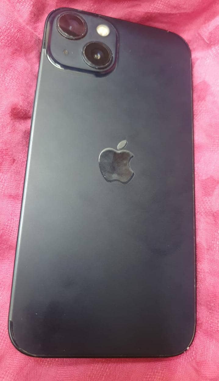Apple iPhone 13 1