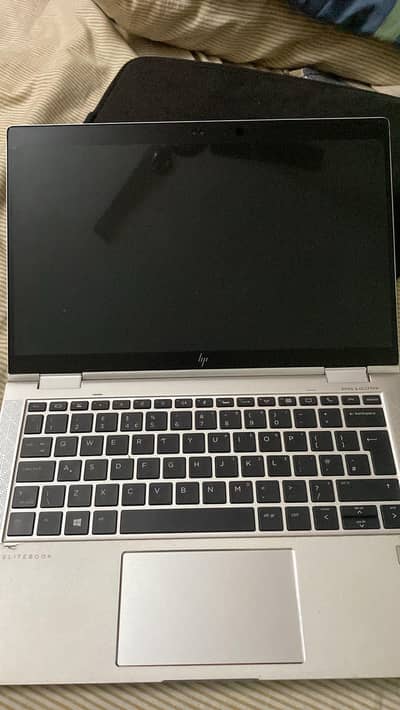 ho elite book 1030 G3