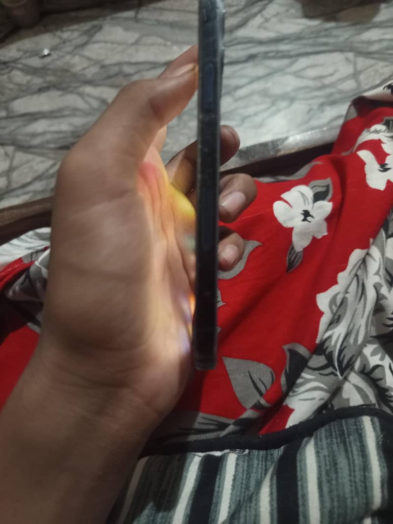 Apple iPhone 12 Pro 3