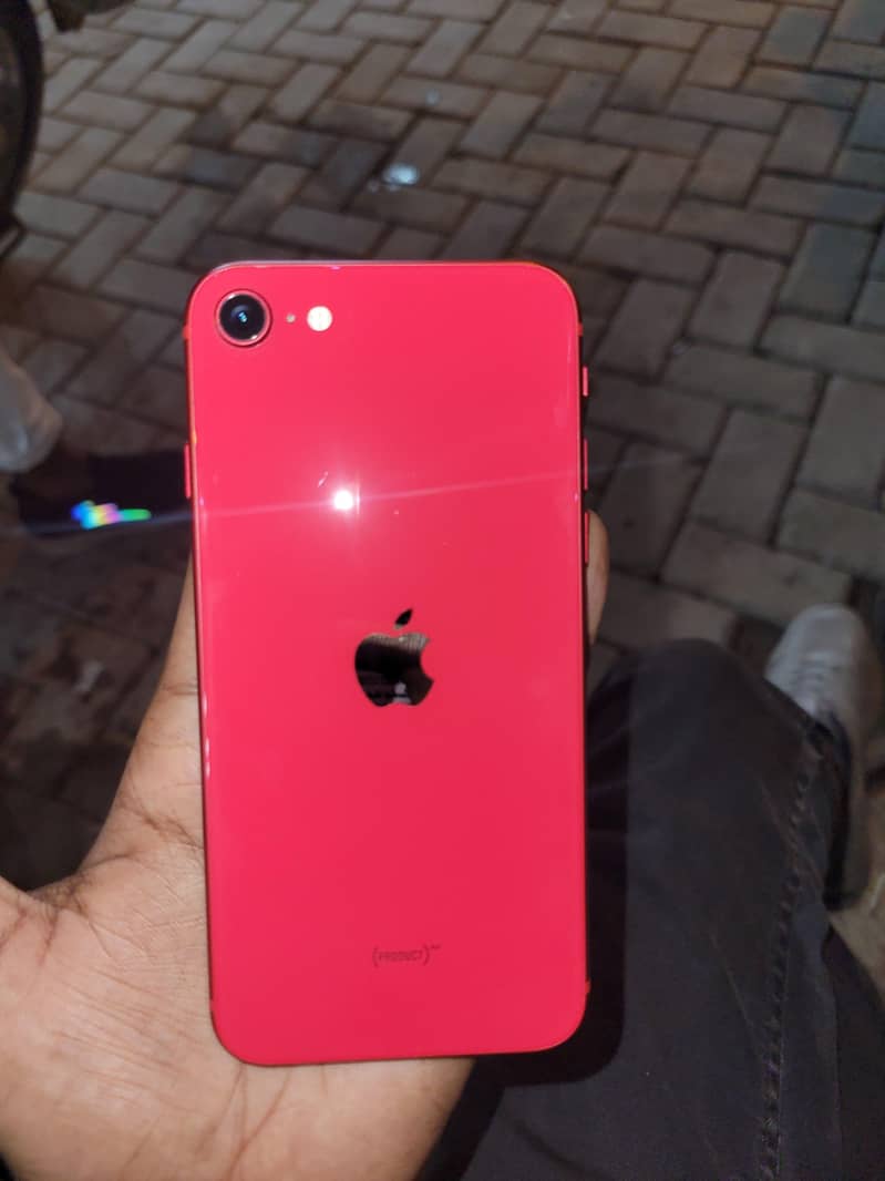 Apple iPhone SE 2 0