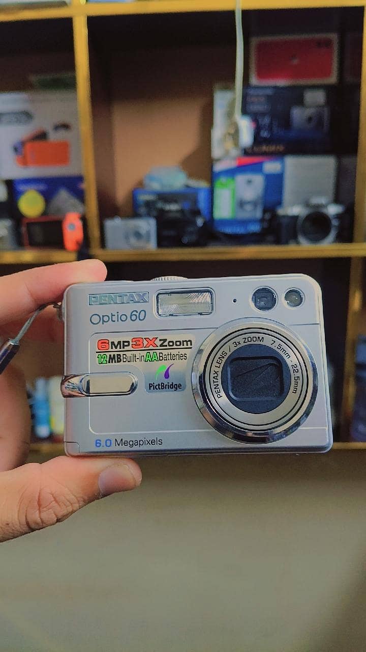 Fujifilm 8.0 Mega Pixels Digital Camera 1