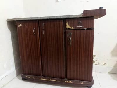 Iron stand made with high quality wood