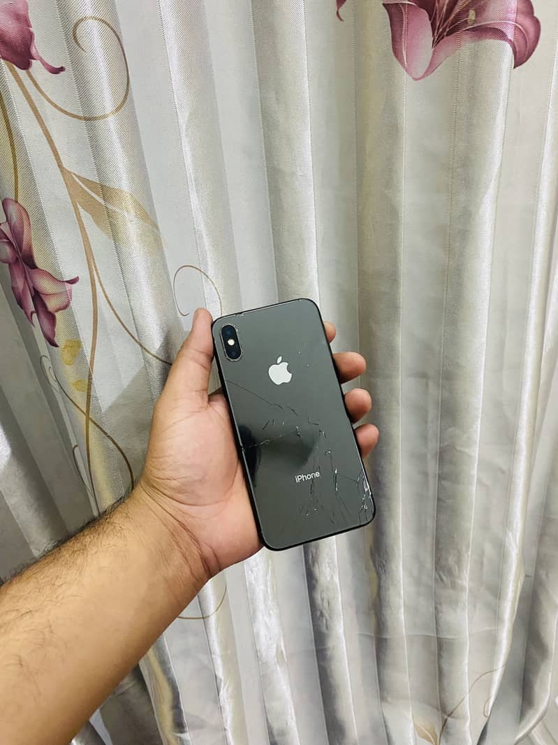 Apple iPhone X 5