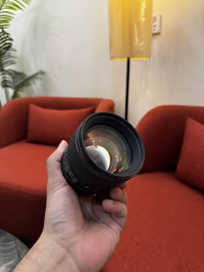 FOR SALE - SIGMA 85mm F1.4 DG DN EMOUNT