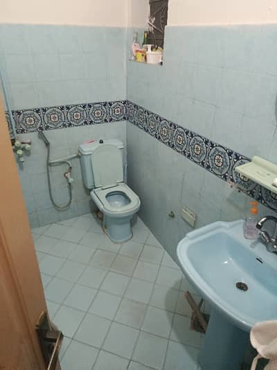 FOR SALE HOUSE 10 MARLA DOUBLE STORY MARBLE WOOD WORK FLOOR BEAUTIFUL HOUSE TOP LOCATION MAIN COLLEGE ROAD NEAR GHAZI CHOWK TOWNSHIP LAHORE