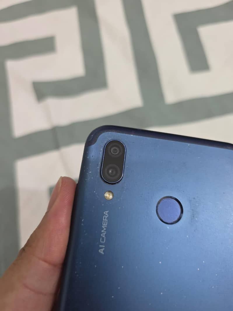 Honor Play 1