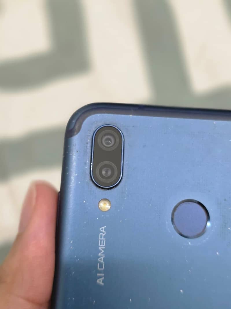 Honor Play 5
