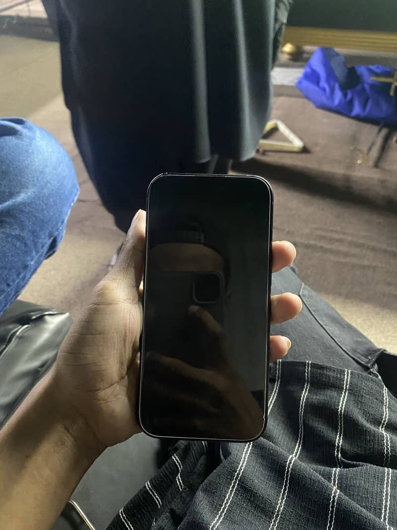 Apple iPhone 15 7