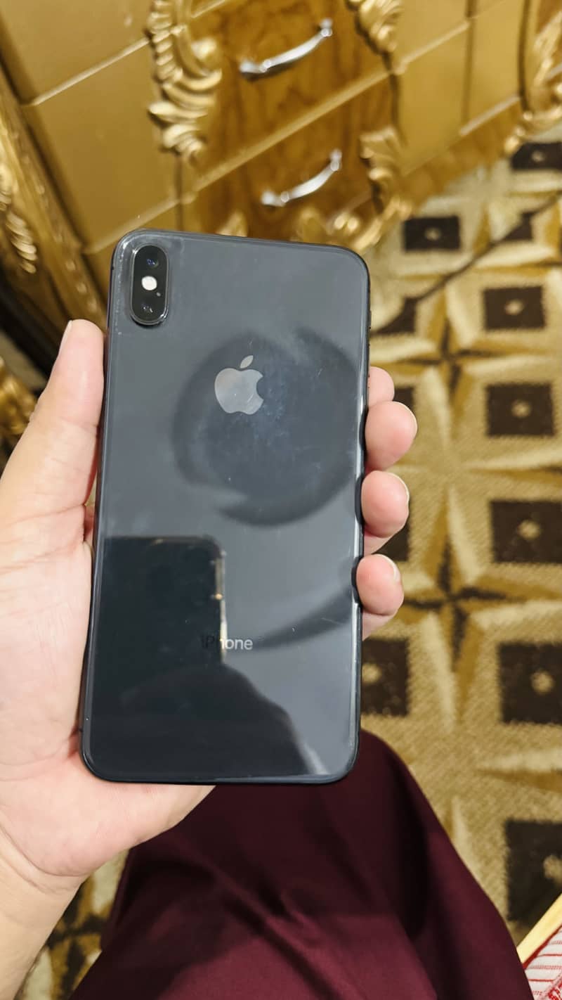 Apple iPhone X max 0