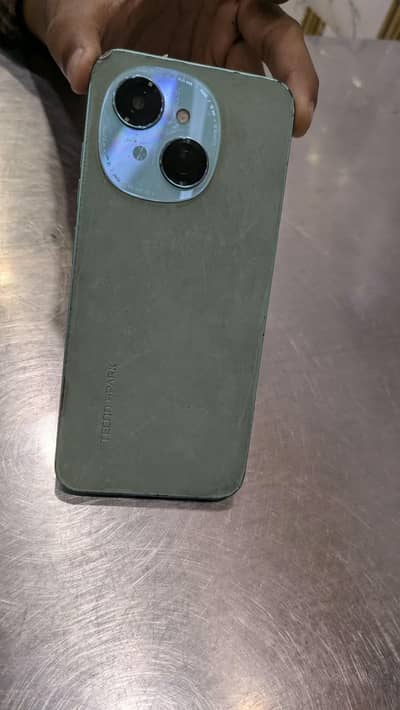Tecno Spark Go 1