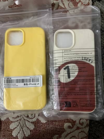 iPhone 14 cover
