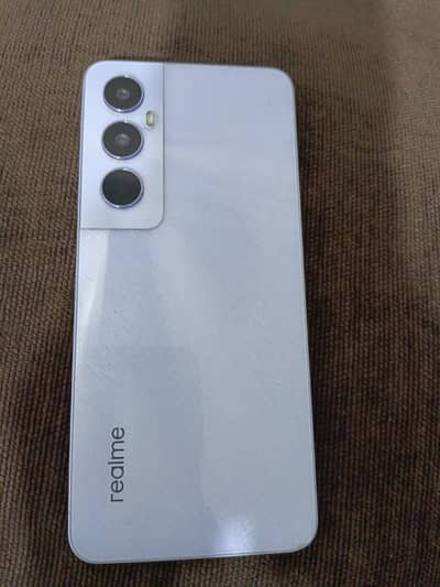Realme C65
