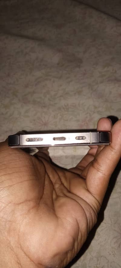 Apple iPhone 14 Pro